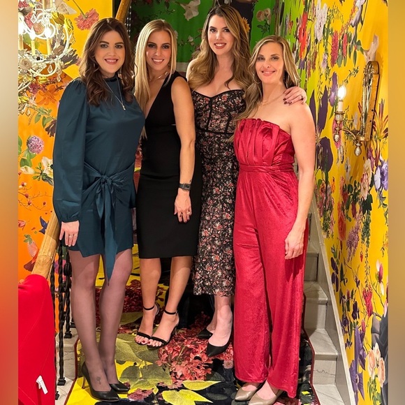 Meet your Posher, Crystal - Picture 9 of 16